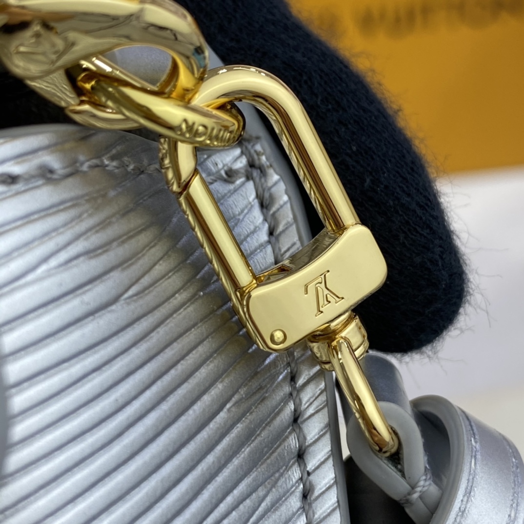 Louis Vuitton PADLOCK ON STRAP Handbag Epi Leather M80819 Silver